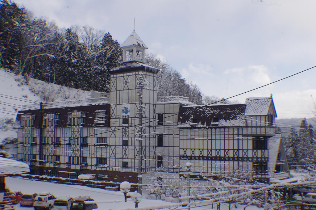 Hakuba Gondola Hotel Bagian luar foto