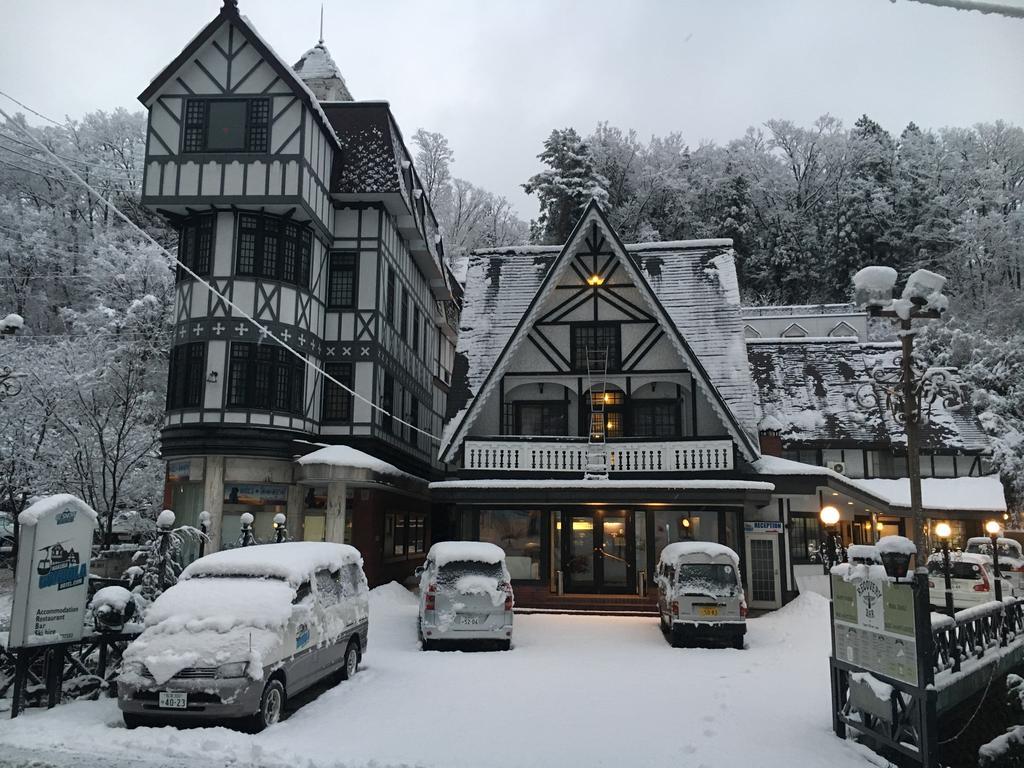 Hakuba Gondola Hotel Bagian luar foto