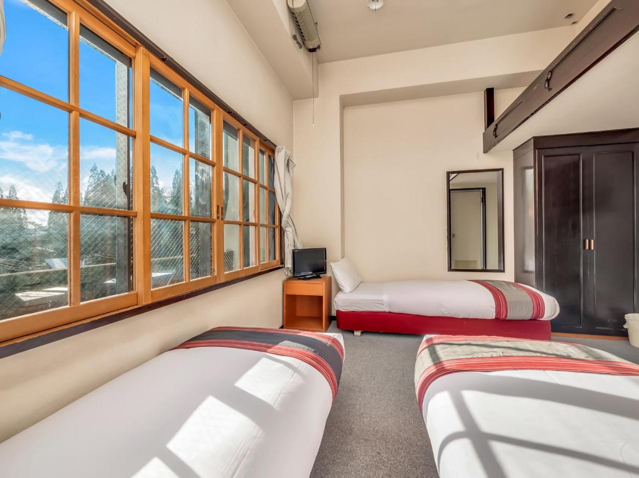 Hakuba Gondola Hotel Bagian luar foto