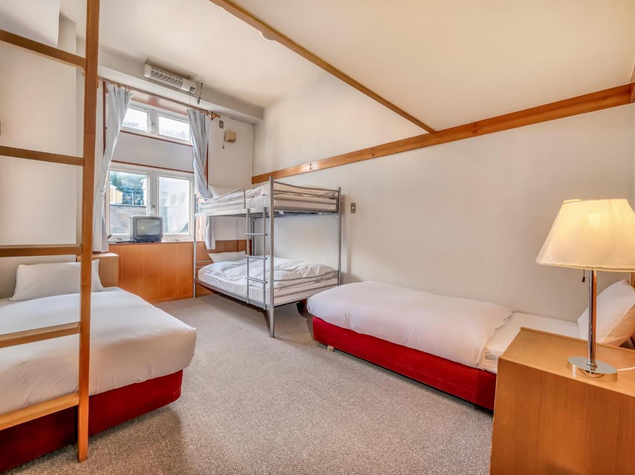 Hakuba Gondola Hotel Bagian luar foto