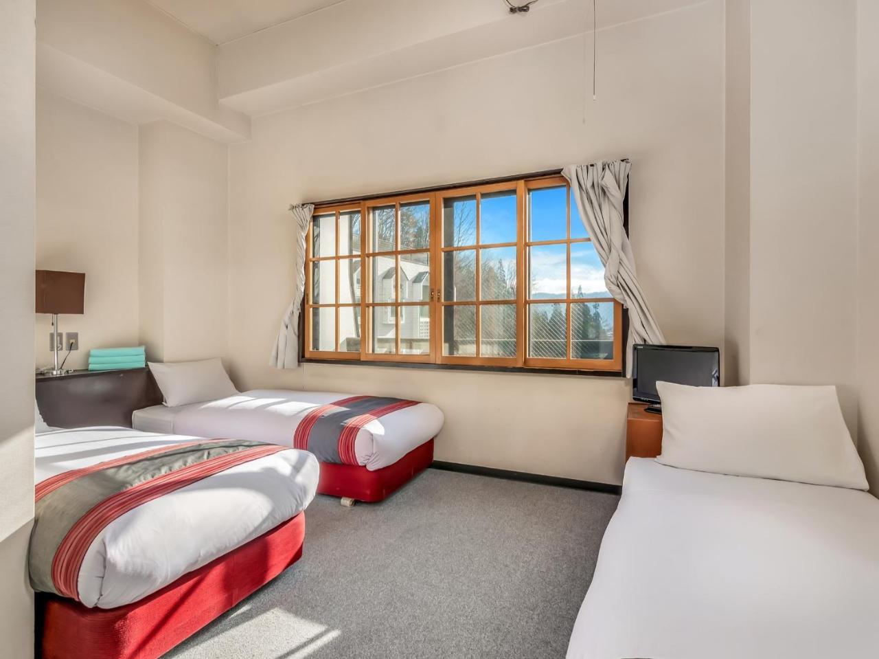 Hakuba Gondola Hotel Bagian luar foto