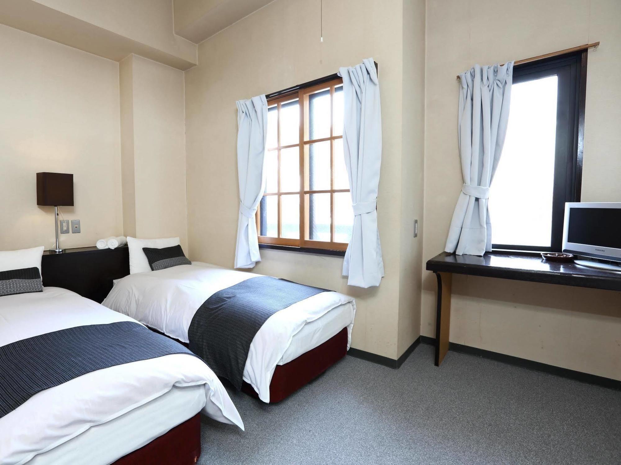 Hakuba Gondola Hotel Bagian luar foto